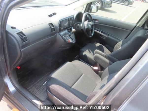 Used 2005 AT toyota wish ZNE10G Image[15]