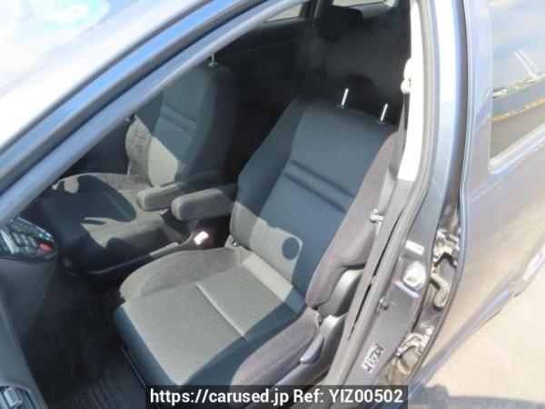 Used 2005 AT toyota wish ZNE10G Image[16]