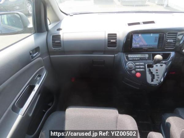 Used 2005 AT toyota wish ZNE10G Image[21]