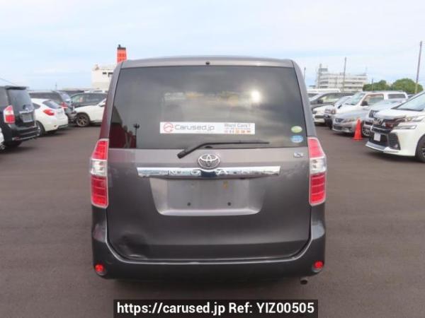 Used 2008 AT toyota noah ZRR70G Image[5]