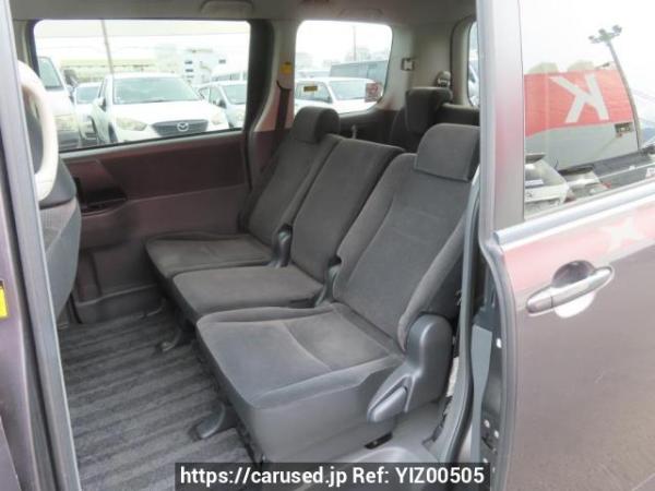 Used 2008 AT toyota noah ZRR70G Image[20]