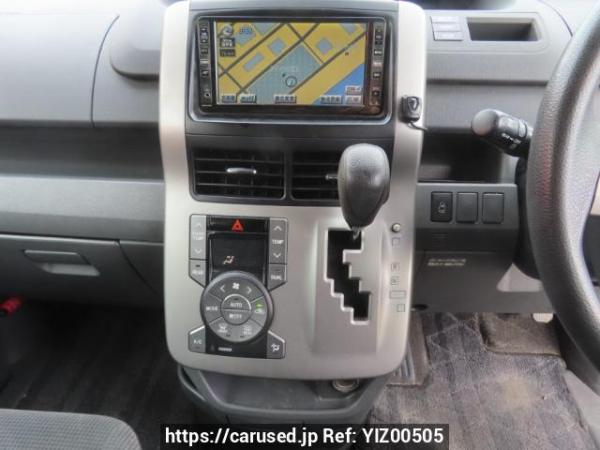 Used 2008 AT toyota noah ZRR70G Image[26]