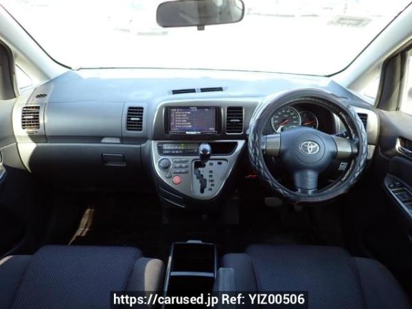 Used 2004 AT toyota wish ZNE10G Image[17]