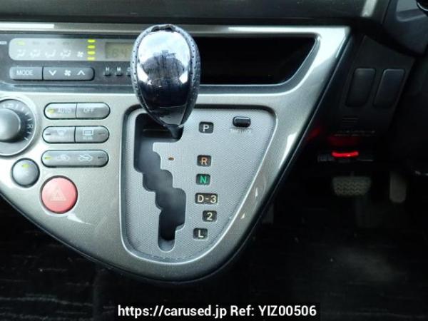 Used 2004 AT toyota wish ZNE10G Image[23]