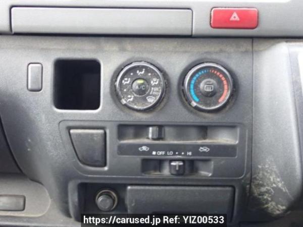 Used 2005 AT toyota hiace-van KDH205V Image[21]