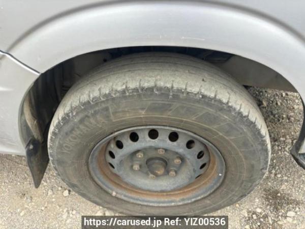 Used 2003 AT toyota hiace-van TRH112V Image[15]