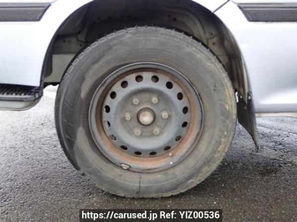 Used 2003 AT toyota hiace-van TRH112V Image[27]