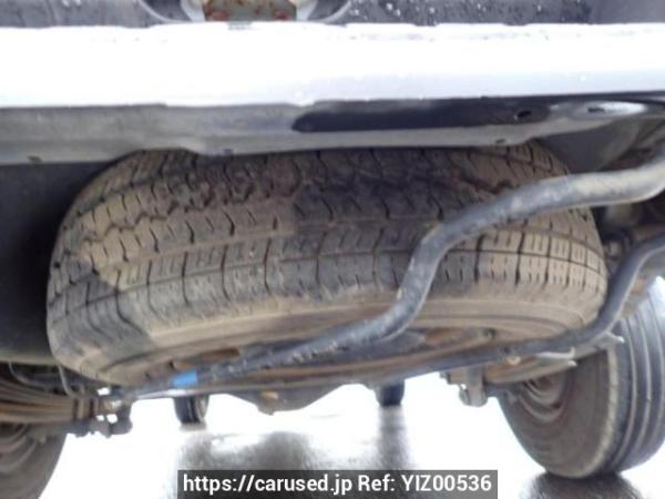 Used 2003 AT toyota hiace-van TRH112V Image[35]