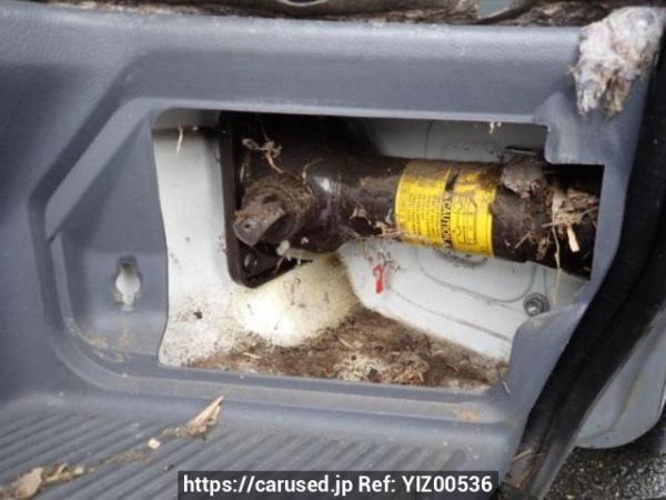 Used 2003 AT toyota hiace-van TRH112V Image[36]