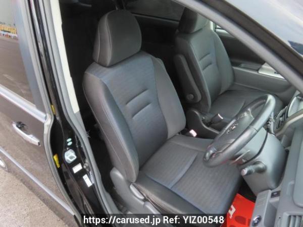 Used 2009 AT toyota voxy ZRR70W Image[14]