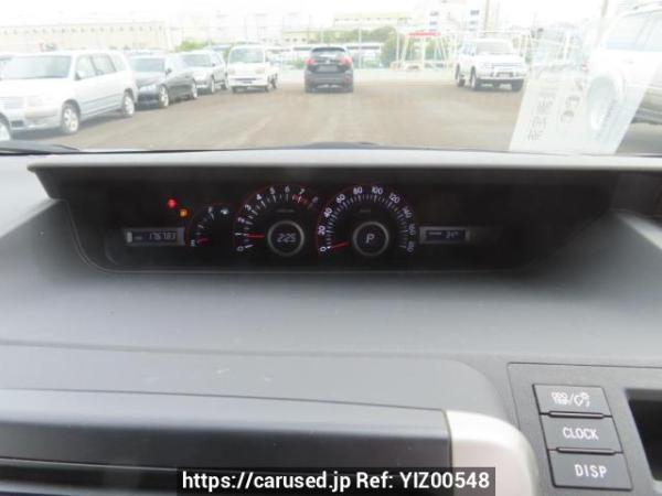 Used 2009 AT toyota voxy ZRR70W Image[30]