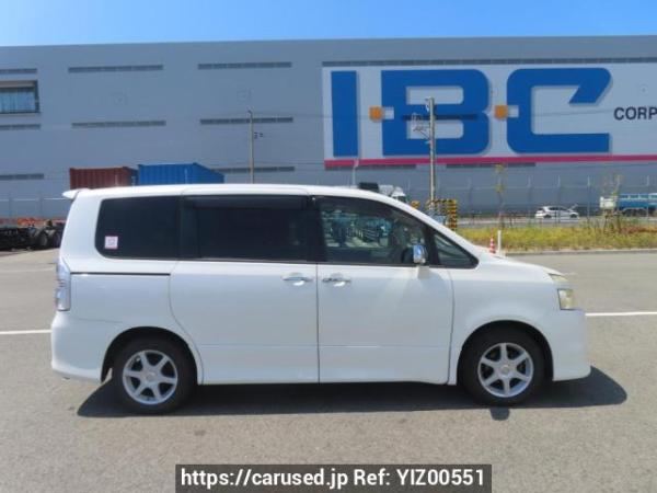 Used 2009 AT toyota voxy ZRR70W Image[7]