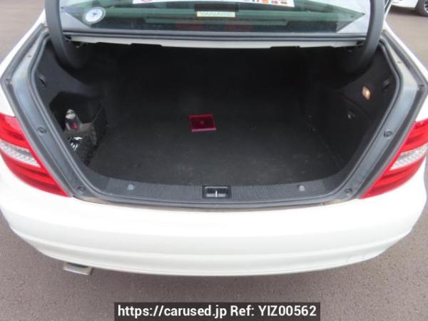 Used 2011 AT mercedes-benz c-class 204048 Image[8]