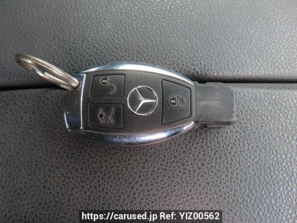 Used 2011 AT mercedes-benz c-class 204048 Image[29]