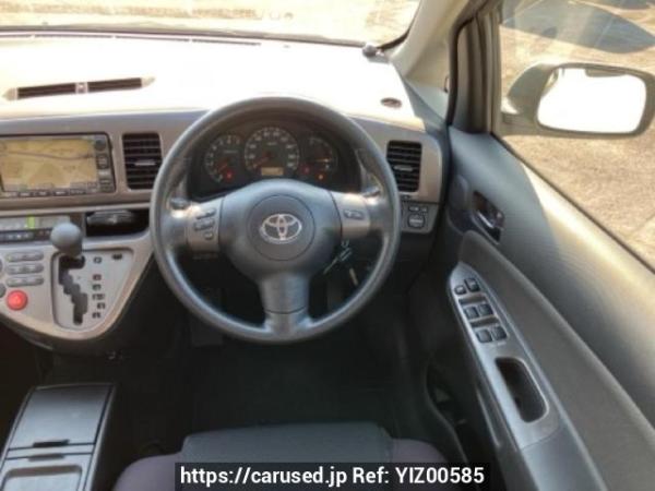 Used 2004 AT toyota wish ZNE10G Image[18]