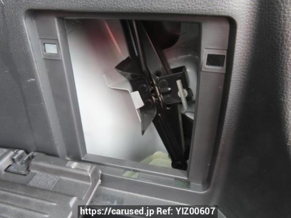 Used 2006 AT mazda verisa DC5W Image[38]