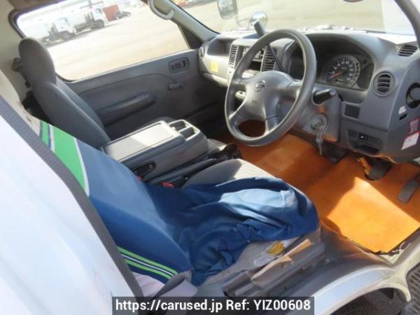 Used 2003 AT nissan caravan-van VPE25 Image[10]