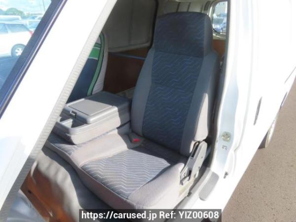 Used 2003 AT nissan caravan-van VPE25 Image[13]
