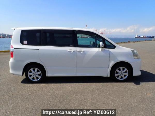 Used 2008 AT toyota noah ZRR70W Image[7]