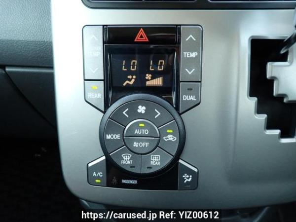 Used 2008 AT toyota noah ZRR70W Image[22]