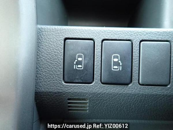 Used 2008 AT toyota noah ZRR70W Image[27]