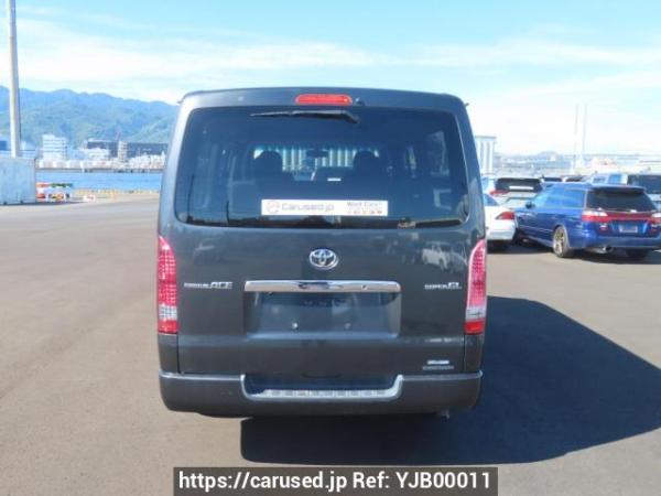 Used 2006 AT toyota regiusace-van KDH200V Image[5]