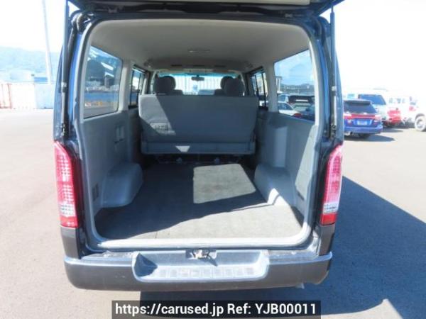 Used 2006 AT toyota regiusace-van KDH200V Image[8]