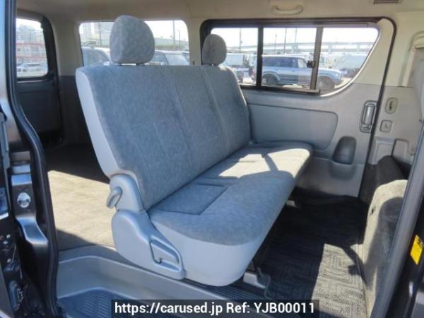Used 2006 AT toyota regiusace-van KDH200V Image[18]