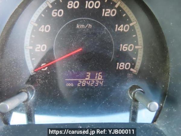 Used 2006 AT toyota regiusace-van KDH200V Image[25]