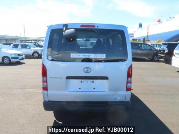 Used 2007 AT toyota regiusace-van KDH205V Image[5]