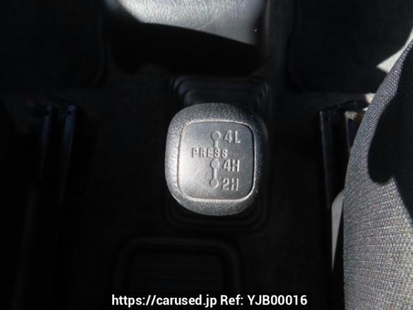 Used 2010 AT nissan kix H59A Image[28]