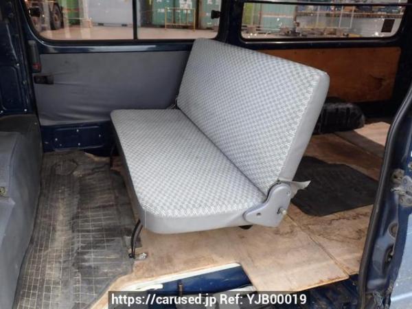 Used 2003 AT toyota hiace-van RZH112V Image[16]