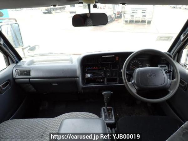Used 2003 AT toyota hiace-van RZH112V Image[17]