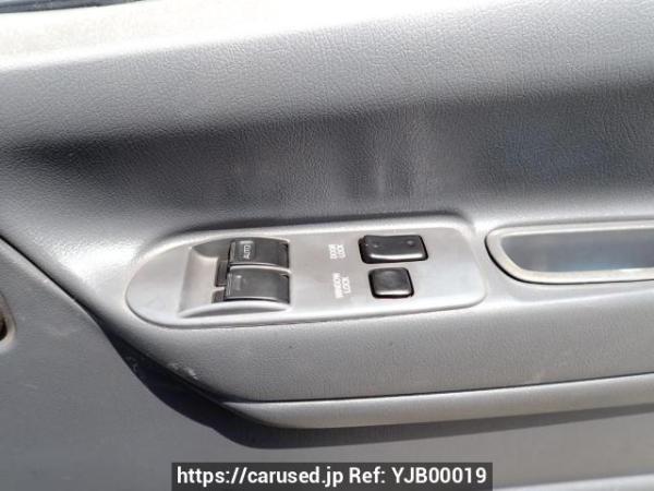 Used 2003 AT toyota hiace-van RZH112V Image[27]