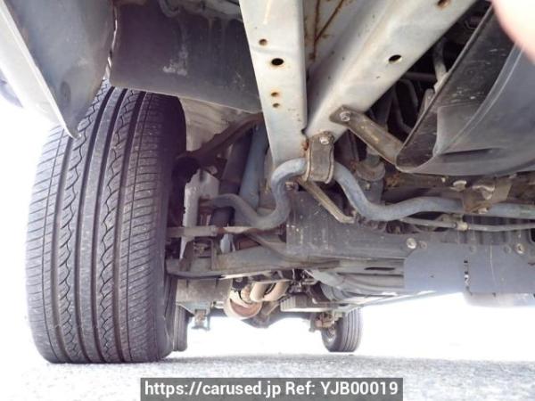 Used 2003 AT toyota hiace-van RZH112V Image[32]