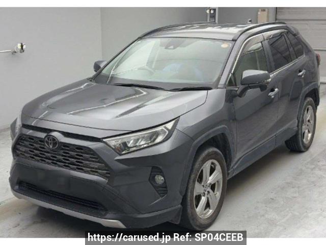 Buy Used 2019 Toyota RAV4 MXAA54 (SP04CEEB) - Carused.jp