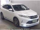 Toyota Harrier Hybrid AVU65W