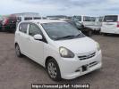 Daihatsu Mira e:S LA300S