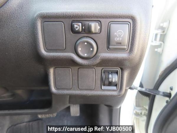 Used 2013 AT nissan note E12 Image[30]