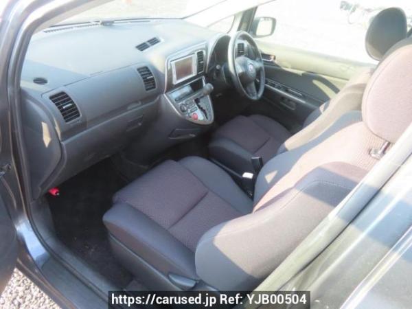 Used 2004 AT toyota wish ZNE10G Image[15]