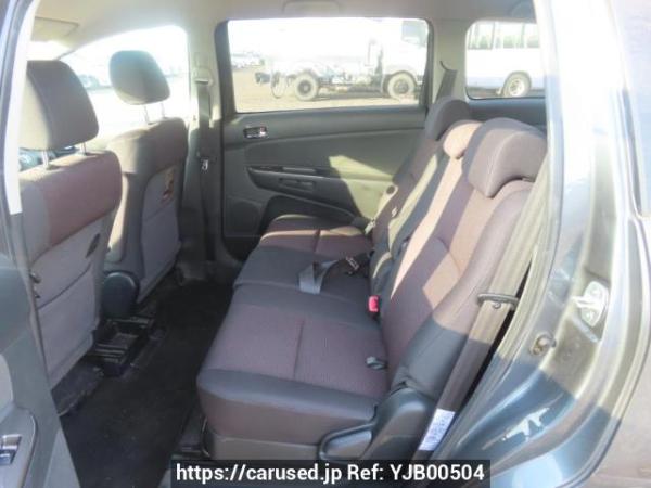Used 2004 AT toyota wish ZNE10G Image[18]