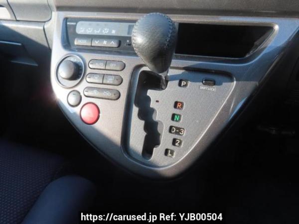 Used 2004 AT toyota wish ZNE10G Image[26]