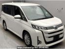 Toyota Noah ZWR90W