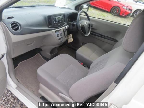 Used 2013 AT toyota pixis-epoch LA300A Image[15]