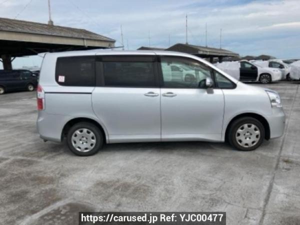 Used 2008 AT toyota noah ZRR70G Image[7]