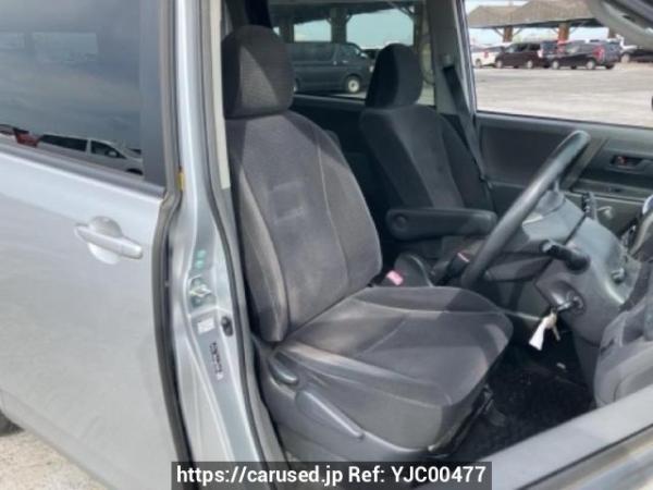 Used 2008 AT toyota noah ZRR70G Image[10]