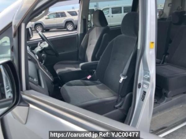 Used 2008 AT toyota noah ZRR70G Image[11]