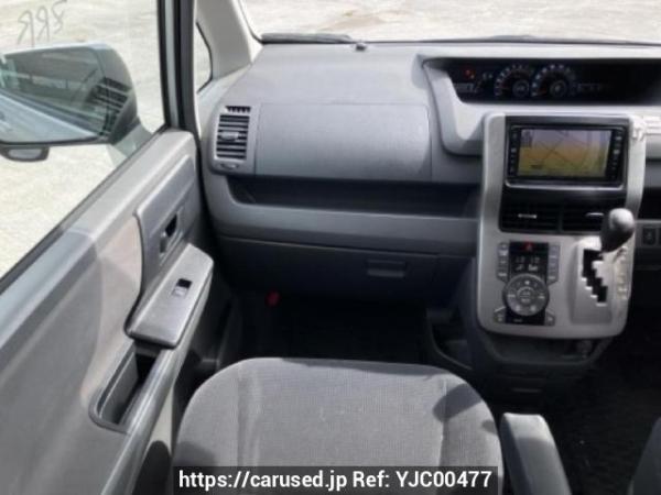 Used 2008 AT toyota noah ZRR70G Image[17]