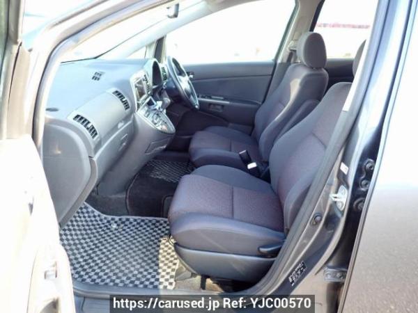 Used 2004 AT toyota wish ZNE10G Image[13]