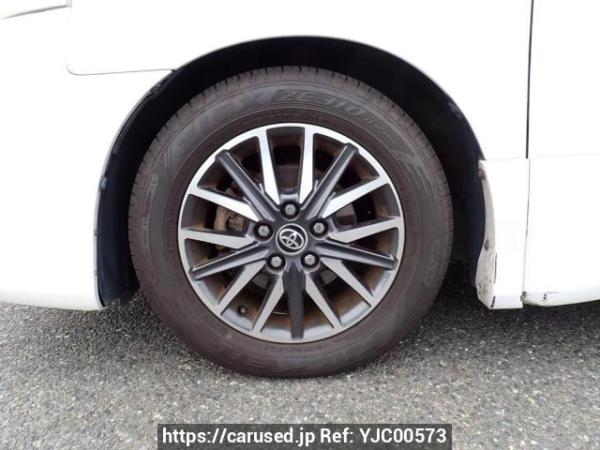 Used 2007 AT toyota noah ZRR70W Image[30]